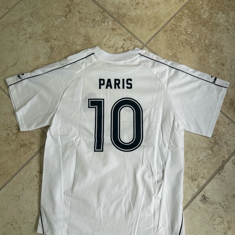 Balenciaga White Soccer
Manchester Jersey T Shirt Oversized Size M - Picture 2 of 3